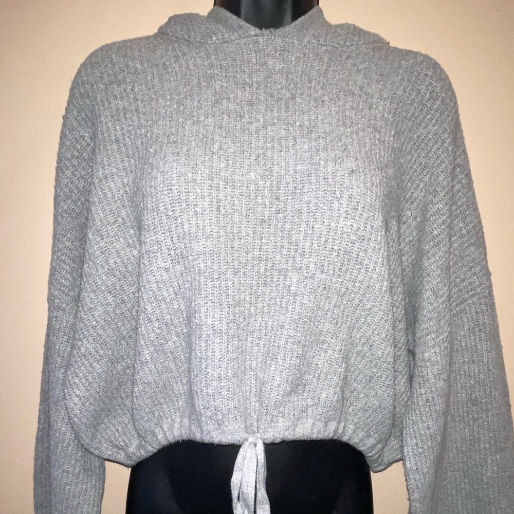 Crop sweater
